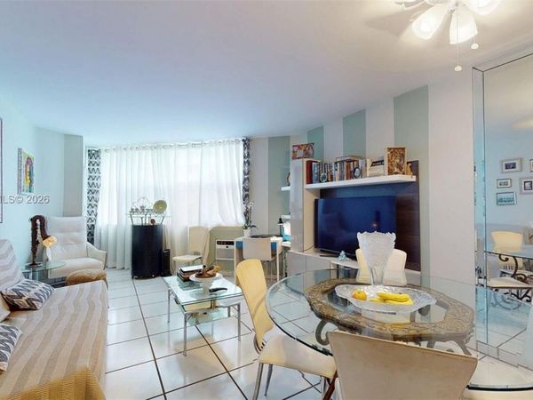 1936 S Ocean Dr, Unit 11D, Hallandale Beach, FL 33009