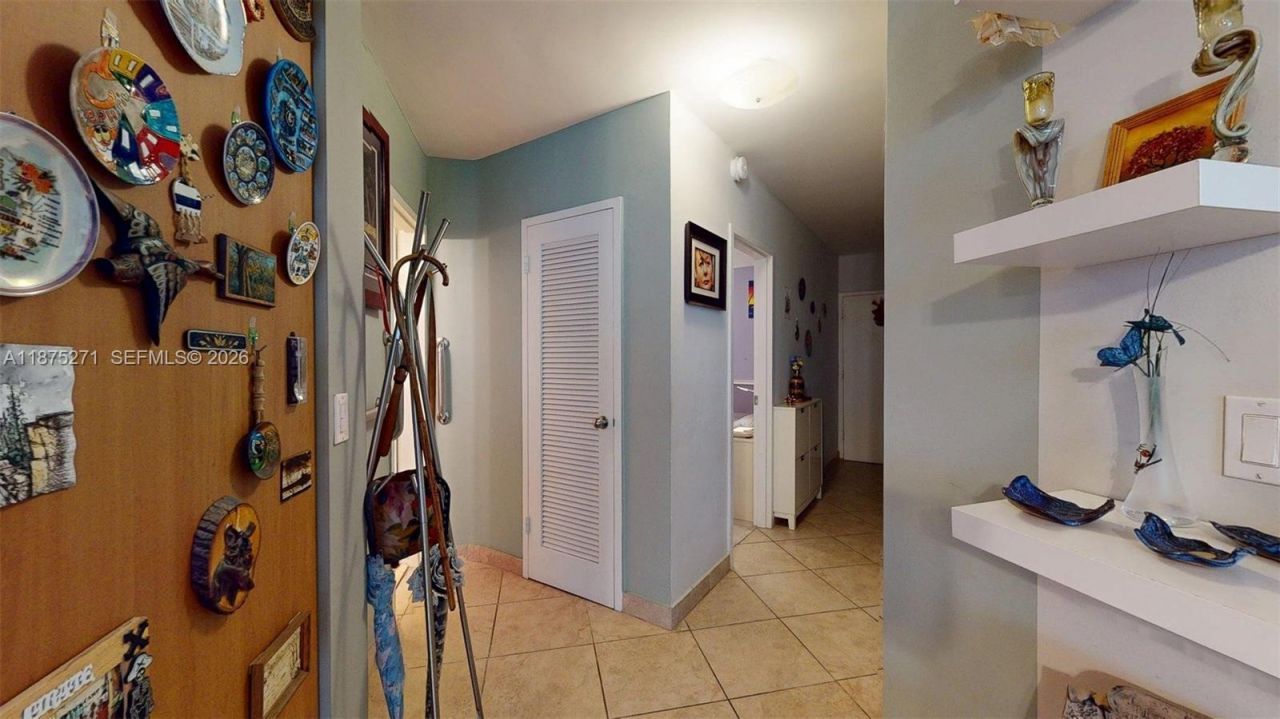 1936 S Ocean Dr, Unit 11D, Hallandale Beach, FL 33009 Photo