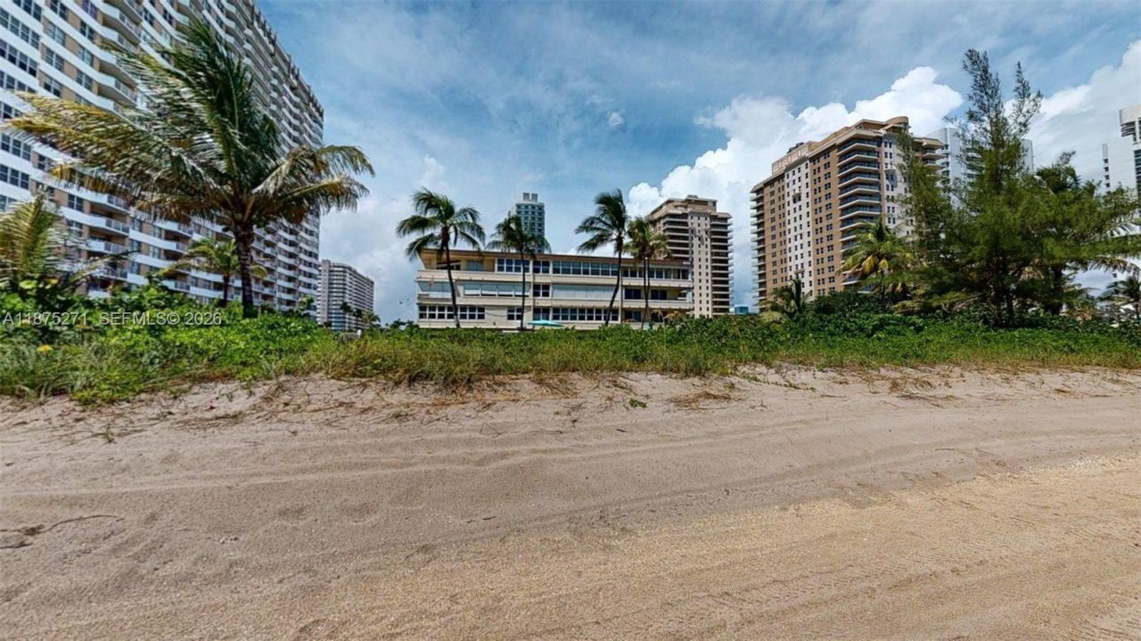 1936 S Ocean Dr, Unit 11D, Hallandale Beach, FL 33009 Photo
