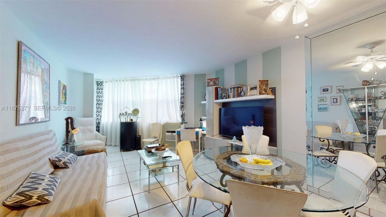 1936 S Ocean Dr, Unit 11D, Hallandale Beach, FL 33009 Photo