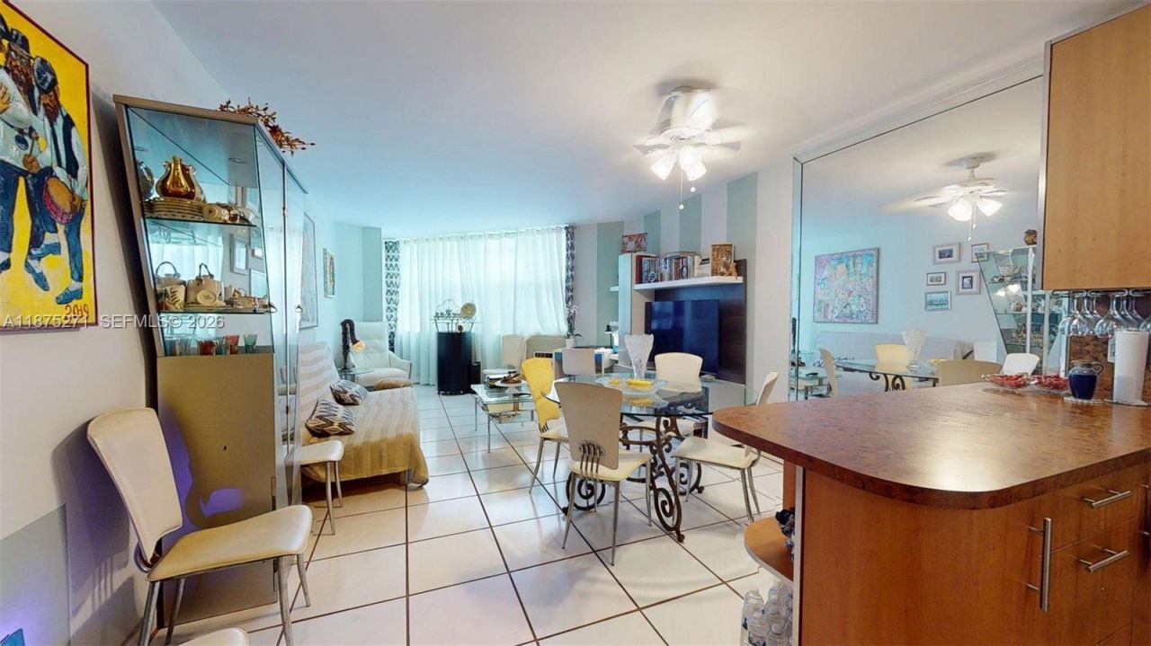 1936 S Ocean Dr, Unit 11D, Hallandale Beach, FL 33009 Photo