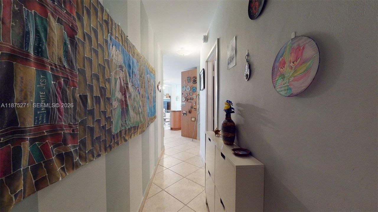 1936 S Ocean Dr, Unit 11D, Hallandale Beach, FL 33009 Photo