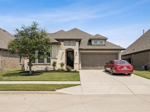 10108 Haversham Drive, Fort Worth, TX 76131