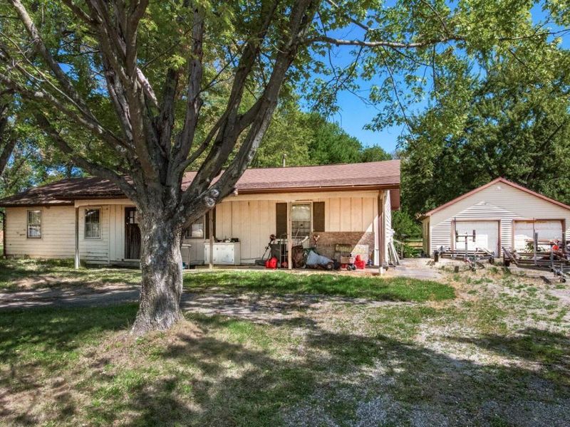 10499 Hazelton Etna Road SW, Etna, OH 43062 Photo 2