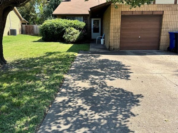 4517 S Gum Avenue, Broken Arrow, OK 74011