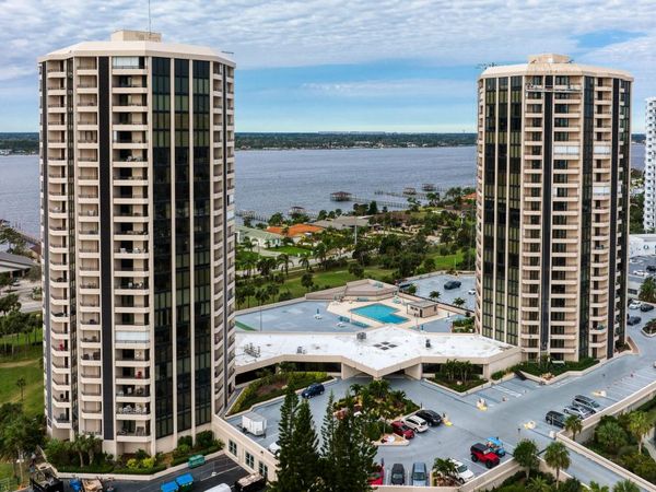 1 Oceans West Boulevard, Unit 6A6, Daytona Beach, FL 32118