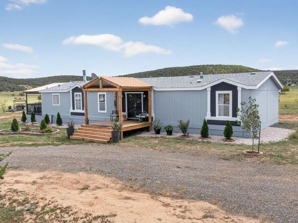 99 Northview Trail, Edgewood, NM 87015
