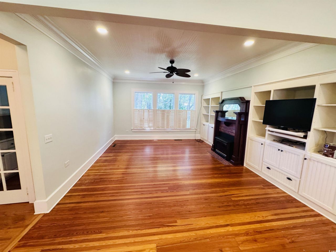 5 S Rosemary Ave. Photo 16