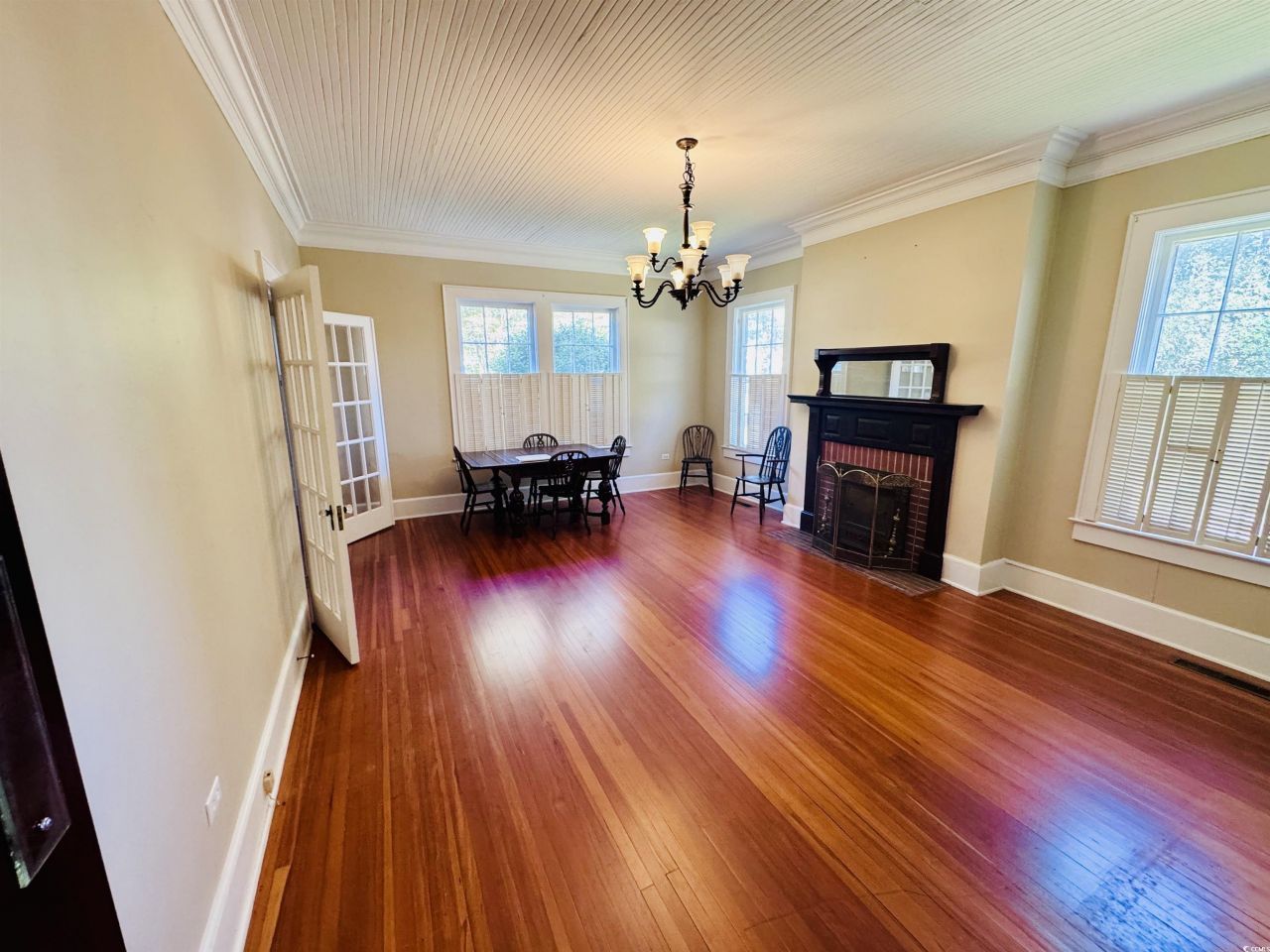 5 S Rosemary Ave. Photo 28