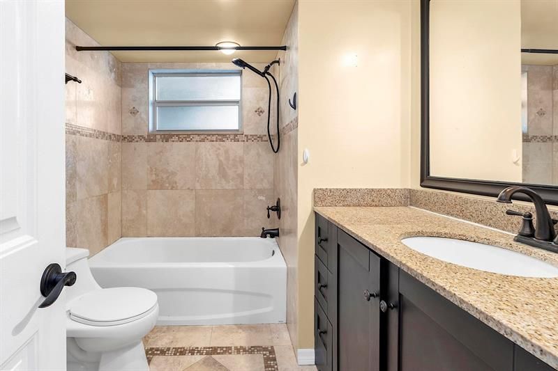 1690 NE 191st Street, Unit 405-1, Miami, FL 33179 Photo