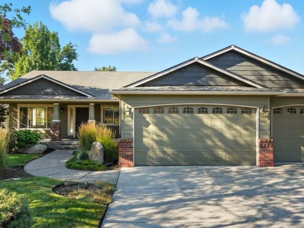 917 N Garry Dr Dr, Liberty Lake, WA 99019