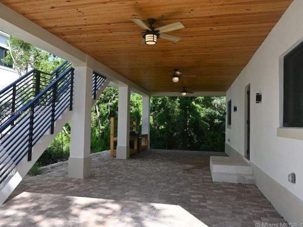 14 Coral Dr, Unit 1, Key Largo, FL 33037