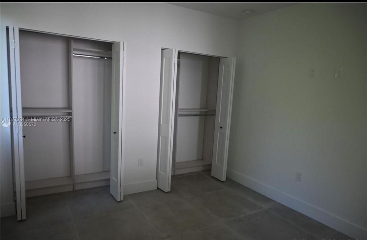 14 Coral Dr, Unit 1, Key Largo, FL 33037 Photo