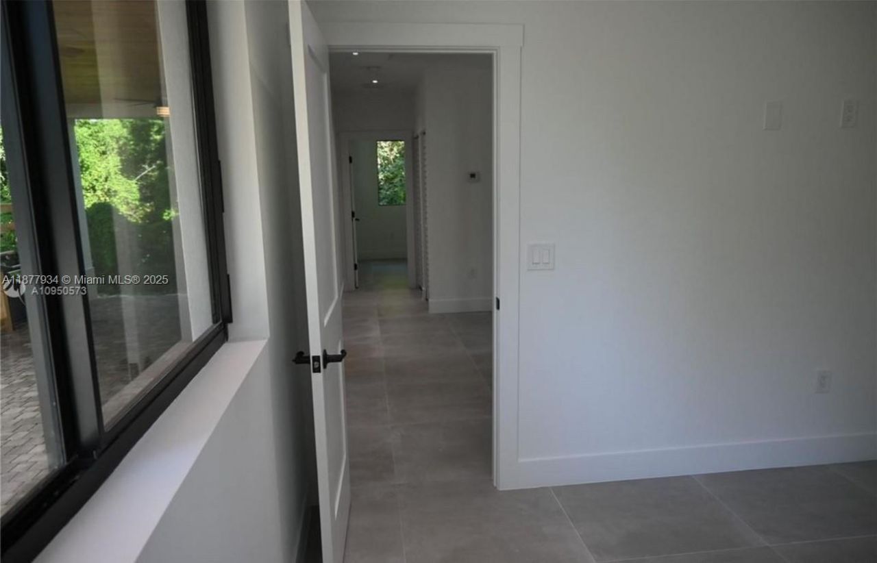 14 Coral Dr, Unit 1, Key Largo, FL 33037 Photo