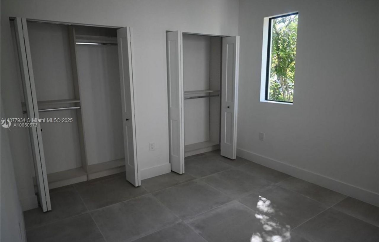 14 Coral Dr, Unit 1, Key Largo, FL 33037 Photo