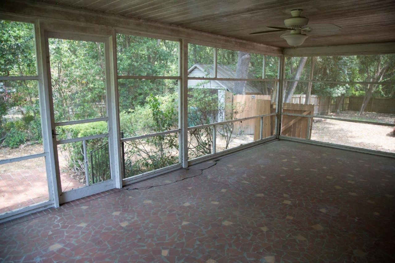 111 S Main Street, Havana, FL 00000 Photo
