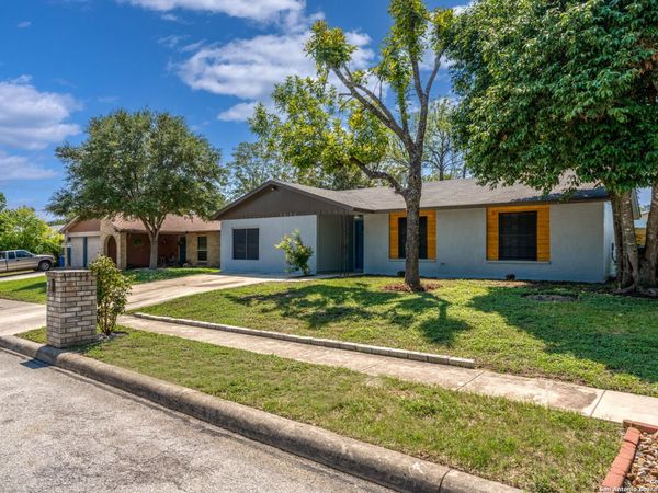 3834 Pipers Crest, San Antonio, TX 78251