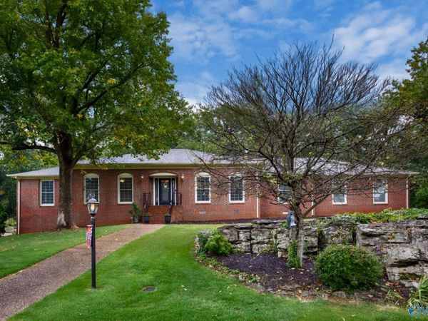820 Tannahill Drive, Huntsville, AL 35802