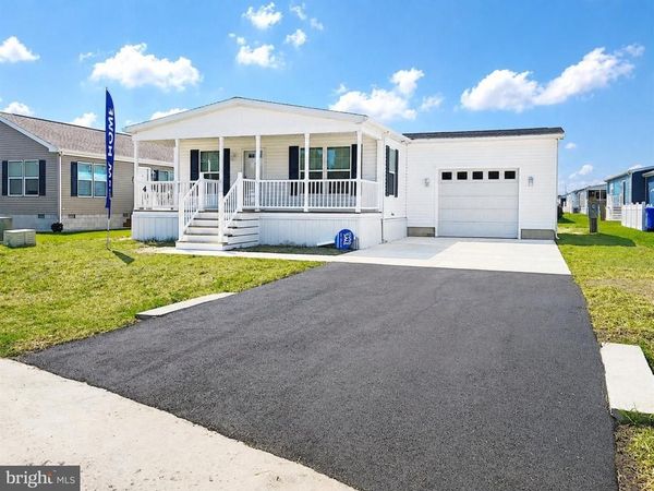 4 CARLISLE WAY, LEWES, DE 19958