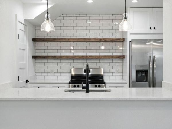 2124 Burton DR, Unit 133, Austin, TX 78741