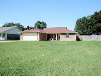 3876 Mariners Dr Gulf Breeze, FL 32563