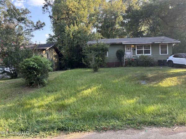 5031 Gardenia Street, Jackson, MS 39209