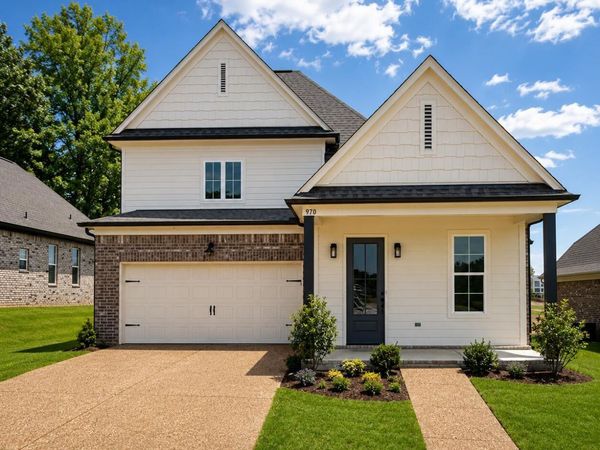 970 Coahoma Court, Nesbit, MS 38651