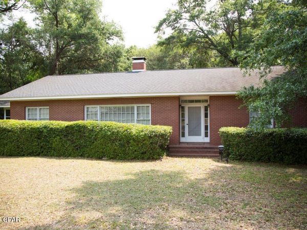 111 S Main Street, Havana, FL 32333
