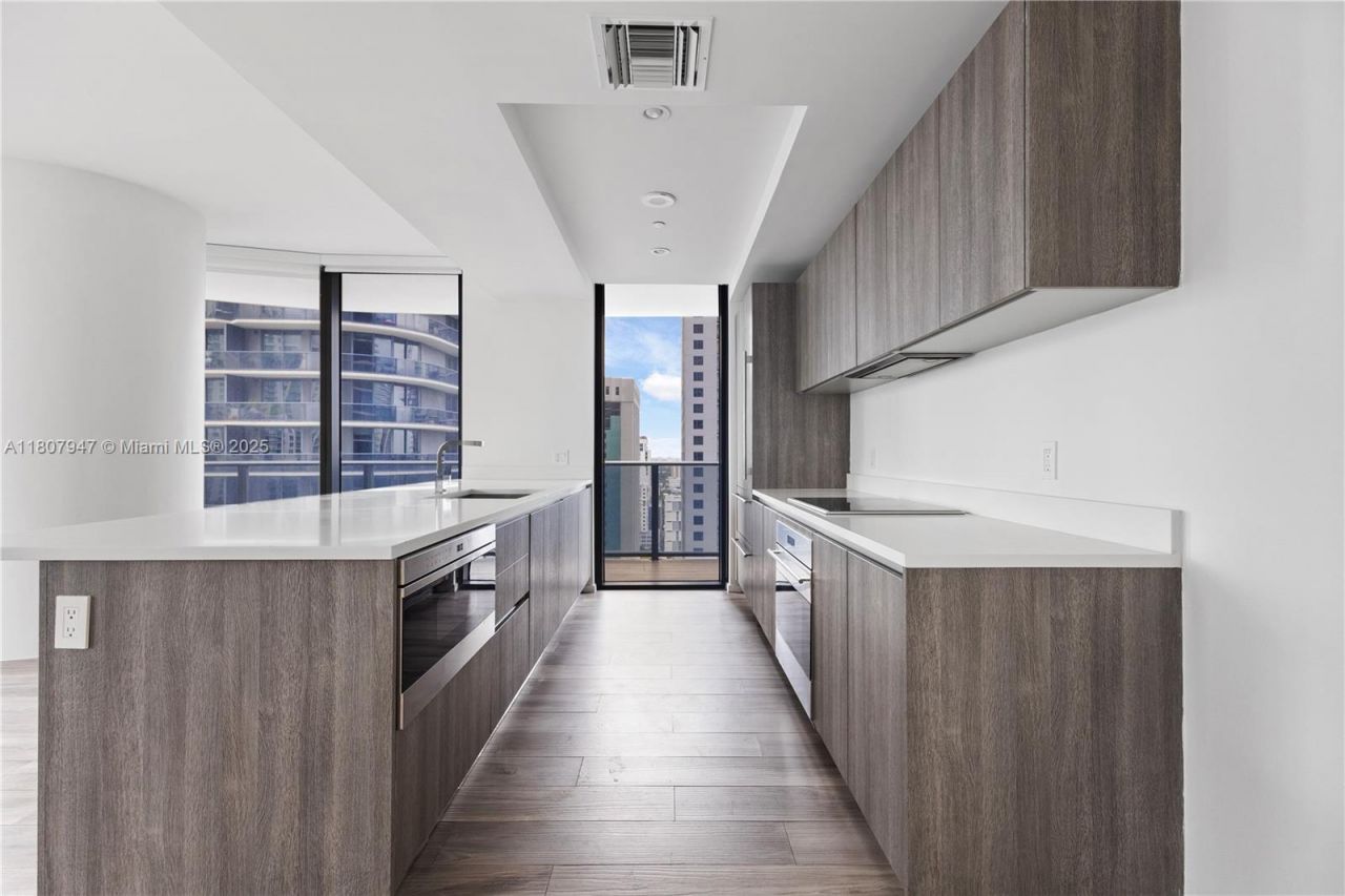 801 Miami Ave, Unit 2201, Miami, FL 33130 Photo