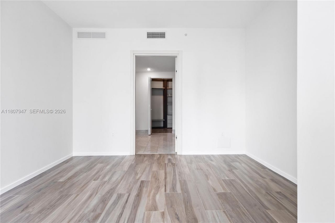 801 S Miami Ave, Unit 2201, Miami, FL 33130 Photo