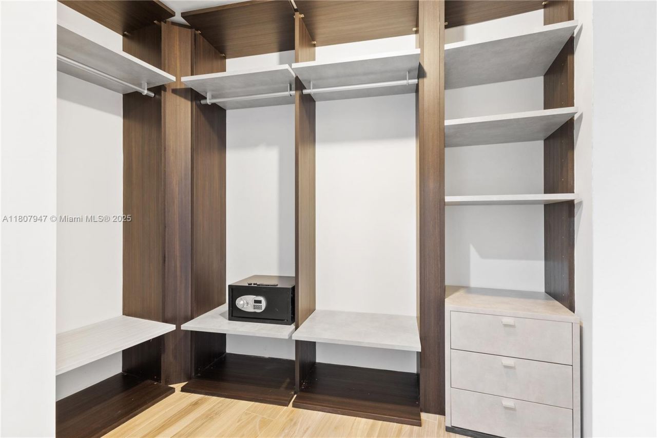 801 Miami Ave, Unit 2201, Miami, FL 33130 Photo