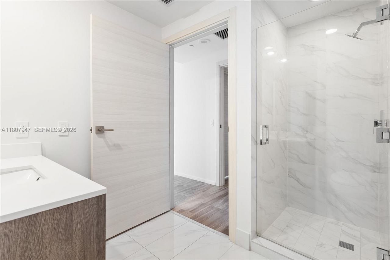 801 S Miami Ave, Unit 2201, Miami, FL 33130 Photo