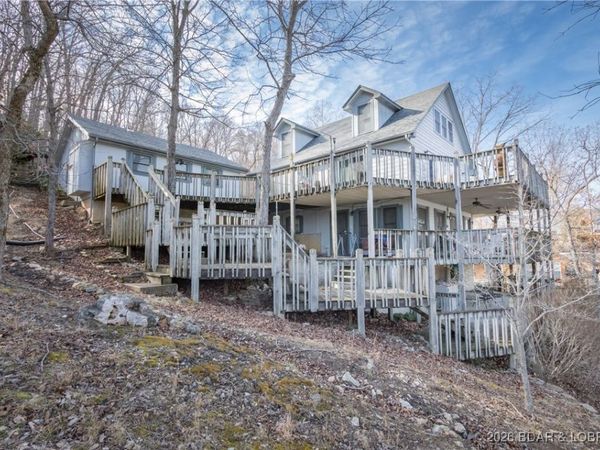 30857 Berry Road, Stover, MO 65078