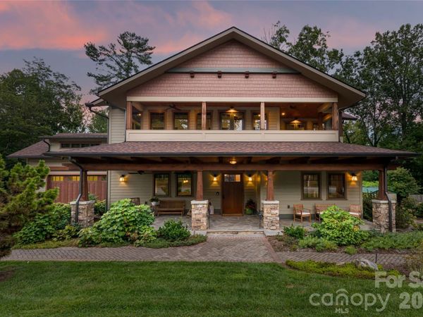 112 Louisa Street, Black Mountain, NC 28711