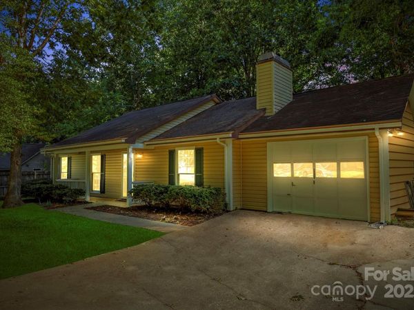 208 Southwood Court, Fletcher, NC 28732