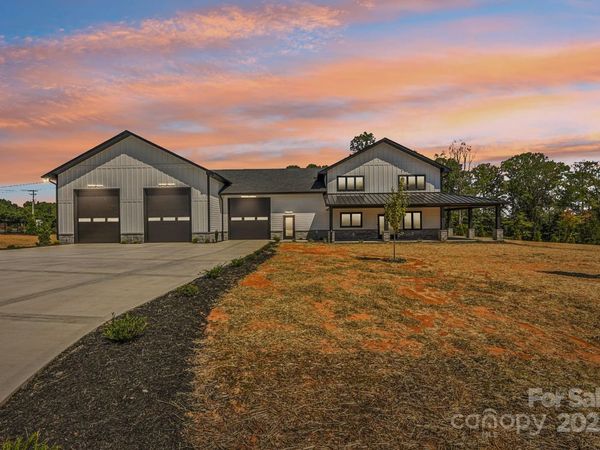 109 Winners Circle, Mooresville, NC 28117