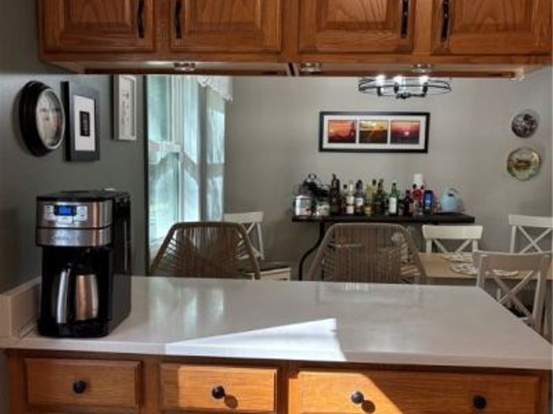 814 Valley Drive, Amherst, OH 44001 Photo 11