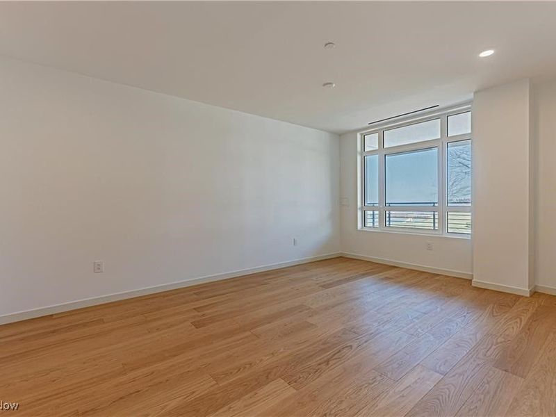 22700 Lake Road, Unit 204, Rocky River, OH 44116 Photo 11