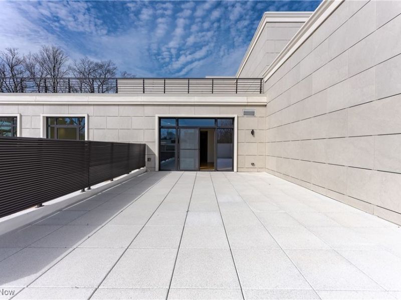 22700 Lake, Unit 406, Rocky River, OH 44116 Photo 13