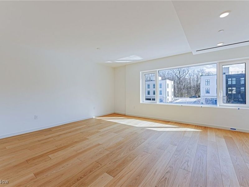 22700 Lake Road, Unit 306, Rocky River, OH 44116 Photo 15