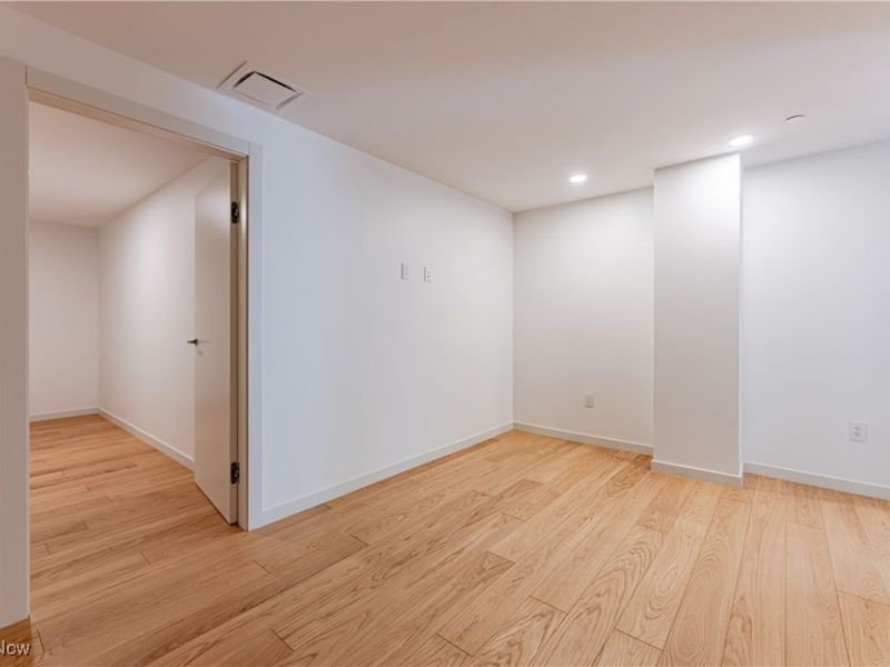 22700 Lake Road, Unit 306, Rocky River, OH 44116 Photo 20