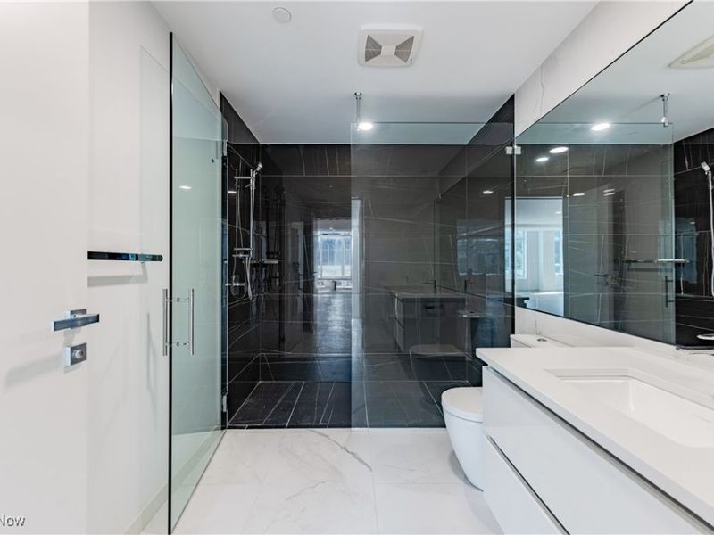 22700 Lake Road, Unit 306, Rocky River, OH 44116 Photo 23