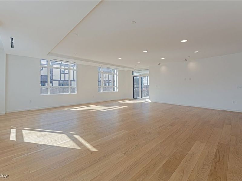 22700 Lake Road, Unit 306, Rocky River, OH 44116 Photo 8