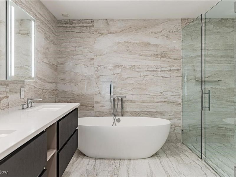 22700 Lake Road, Unit 305, Rocky River, OH 44116 Photo 15