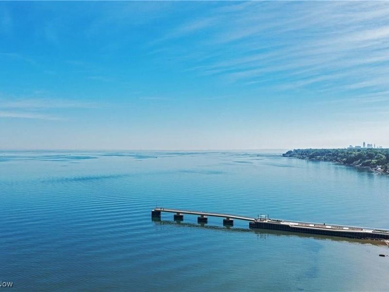 22700 Lake Road, Unit 305, Rocky River, OH 44116 Photo 25