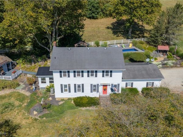 5043 Frys Valley Road SW, Port Washington, OH 43837