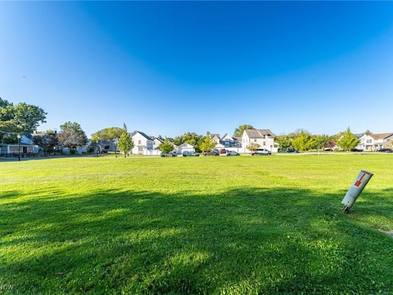 W Tech Avenue, Cleveland, OH 44102 Photo 9