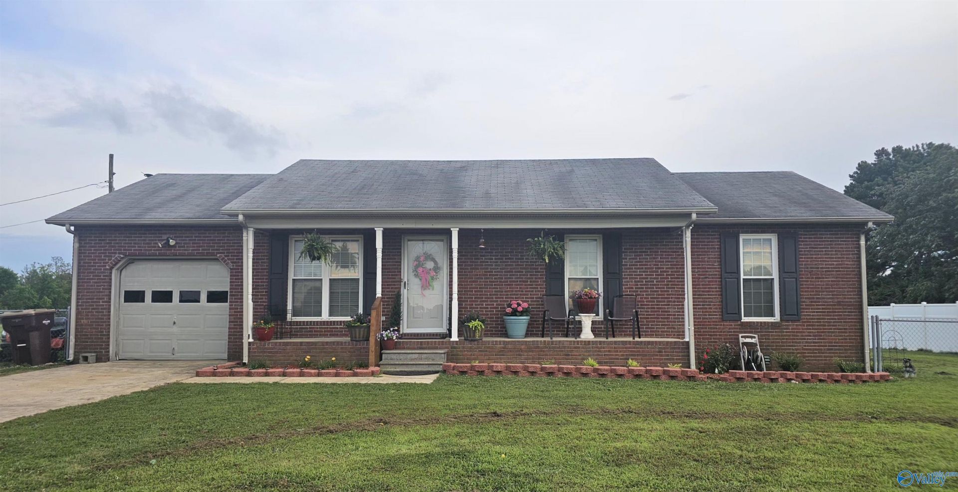 11447 Friend Road Athens, AL 35611