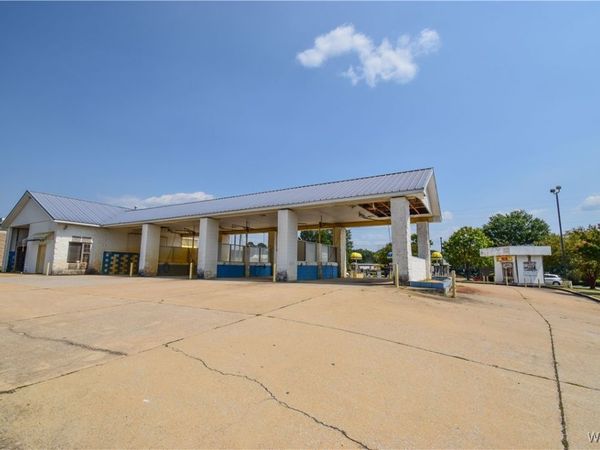 12102 Hendrix Avenue, Northport, AL 35476