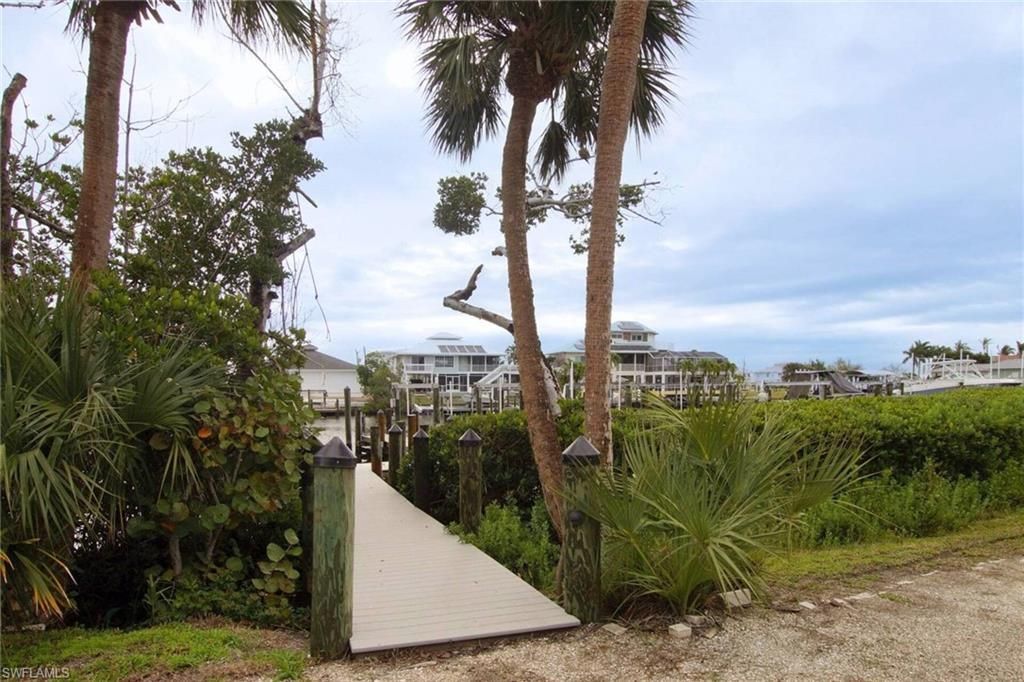 2258 Palm Ave , Saint James City, FL 33956 Photo